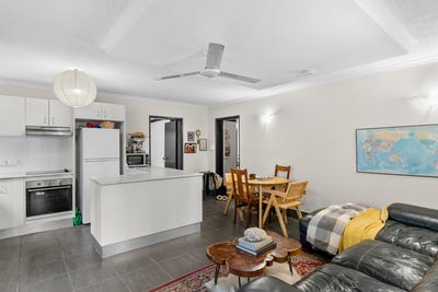 /international/au/1-1-chester-court-manunda-qld-152603908/