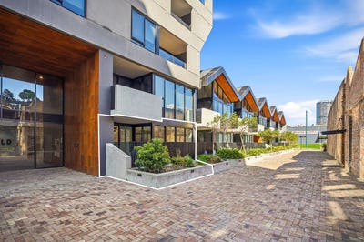 /international/au/9-26-shepherd-street-liverpool-nsw-150667112/