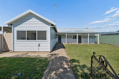 /international/au/1-jackson-street-yarrawonga-vic-152455776/