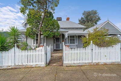 /international/au/36-burns-street-maryborough-vic-151543904/