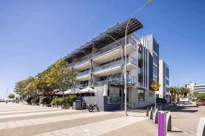 /international/au/13-1-honeysuckle-drive-newcastle-nsw-505254480/