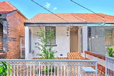 /international/au/16-holmesdale-street-marrickville-nsw-151293436/