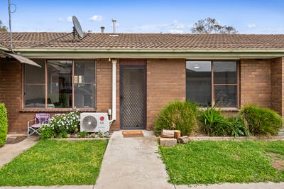 /international/au/2-9-hannah-street-benalla-vic-152672728/