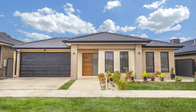 /international/au/30-woodside-way-roxburgh-park-vic-148394788/