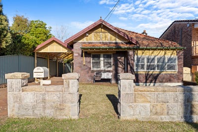 /international/au/103-gloucester-road-hurstville-nsw-152091432/