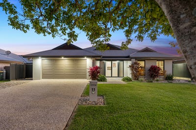 /international/au/11-auclair-street-caboolture-qld-151392068/