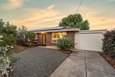 /international/au/28-causby-avenue-morphett-vale-sa-151130540/