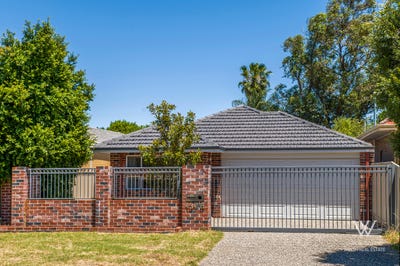 /international/au/137a-anzac-terrace-bassendean-wa-148419252/