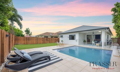 /international/au/9-osterlund-place-burdell-qld-151280260/