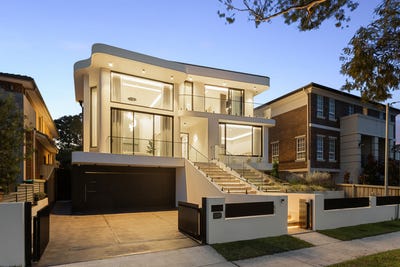 /international/au/30-macnamara-avenue-concord-nsw-151282456/