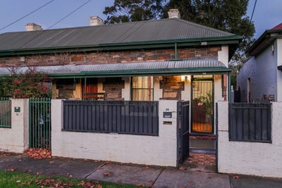 /international/au/5b-east-street-torrensville-sa-148518996/