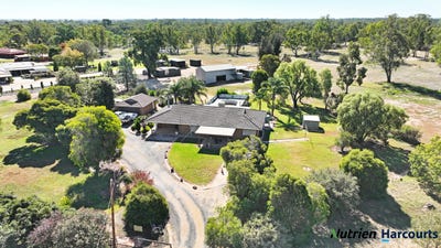 /international/au/-mirrabooka-37-cooinda-lane-deniliquin-nsw-151053156/