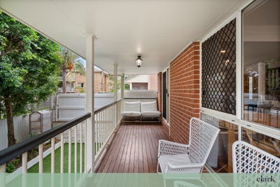 /international/au/4-129-franz-road-clayfield-qld-150794816/