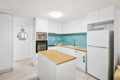 /international/au/3-47-horseshoe-bay-road-bowen-qld-151050896/