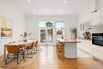 /international/au/14-may-street-islington-nsw-151181936/