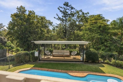 /international/au/4-glasgow-street-gympie-qld-152468868/
