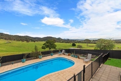 /international/au/32-philip-street-wolumla-nsw-151540884/