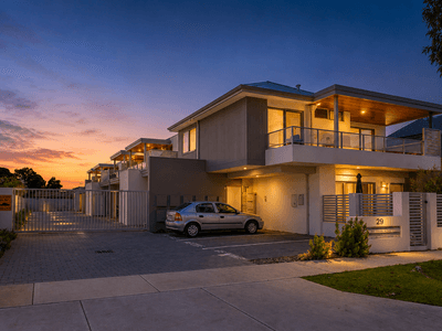/international/au/4-29-mathoura-street-midland-wa-151425576/