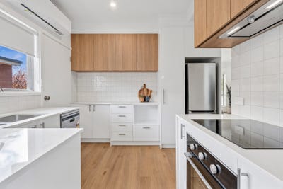/international/au/3-103-gertrude-street-geelong-west-vic-152417100/