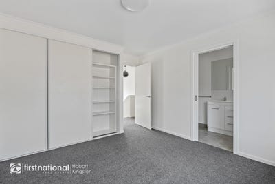 /international/au/3-42-timbertop-drive-blackmans-bay-tas-150793884/