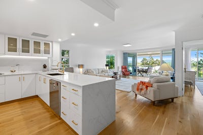 /international/au/4156-archer-hill-drive-benowa-qld-151077804/