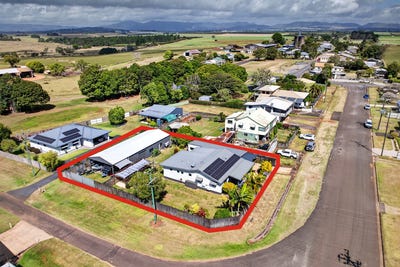 /international/au/11-walker-street-kairi-qld-152503896/