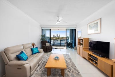 /international/au/2303-5-harbour-side-court-biggera-waters-qld-151520724/
