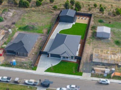 /international/au/14-skyeview-rise-perth-tas-151034800/