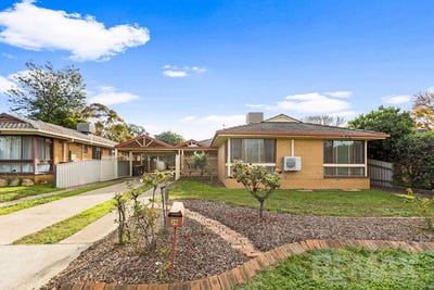 /international/au/26-nicholi-crescent-lake-albert-nsw-151355524/
