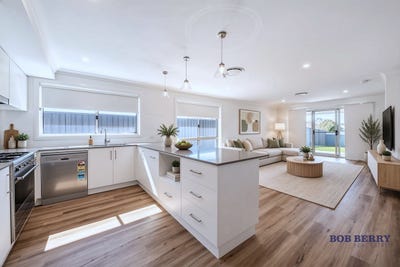 /international/au/42a-st-brigids-circuit-dubbo-nsw-152558224/