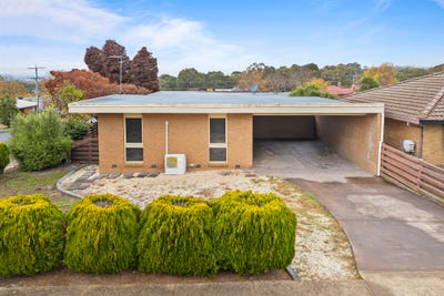/international/au/27-high-street-west-ararat-vic-151327072/