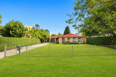 /international/au/194-lambeth-street-picnic-point-nsw-151360580/