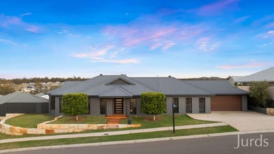 /international/au/8-ellerton-avenue-north-rothbury-nsw-152521028/