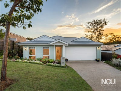 /international/au/59-twilight-drive-spring-mountain-qld-152572968/