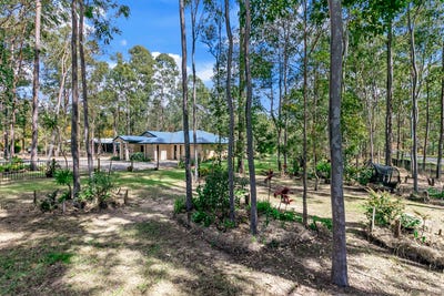 /international/au/56-springvale-road-tinana-qld-152214352/