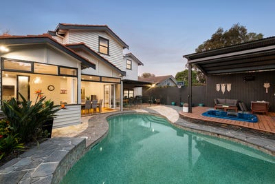 /international/au/6-iona-avenue-brighton-vic-152699180/