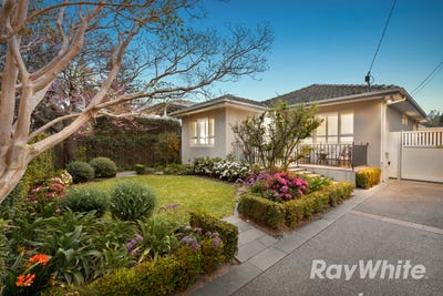 /international/au/38-imbros-street-hampton-vic-152483568/