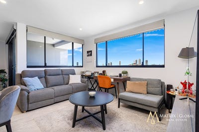 /international/au/503-135-eugaree-street-southport-qld-150528096/