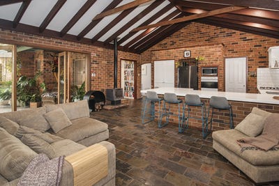 /international/au/28-george-way-broadwater-wa-151383328/