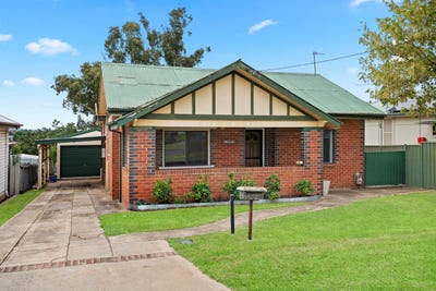 /international/au/63-lansdowne-street-goulburn-nsw-150664756/