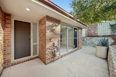 /international/au/5-61-maynard-street-ngunnawal-act-151050548/
