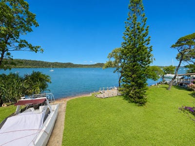 /international/au/180-canaipa-point-drive-russell-island-qld-151406768/