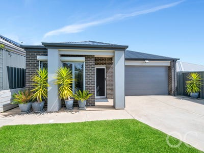 /international/au/3-castle-court-onkaparinga-heights-sa-150903520/