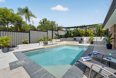 /international/au/11-monroe-court-oxenford-qld-152368792/