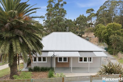 /international/au/9-old-waratah-road-fish-creek-vic-151072196/