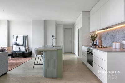 /international/au/105b-240-high-street-thomastown-vic-148702272/