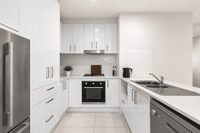 /international/au/9-stone-crescent-baringa-qld-151353848/