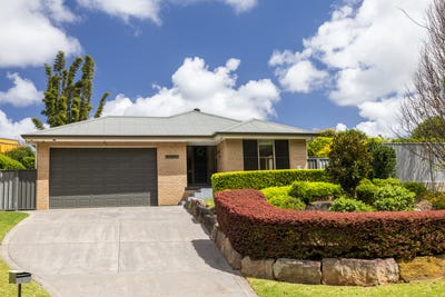 /international/au/10-callistemon-court-ulladulla-nsw-152315228/