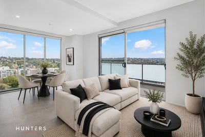 /international/au/1102-108-120-station-street-wentworthville-nsw-152551748/