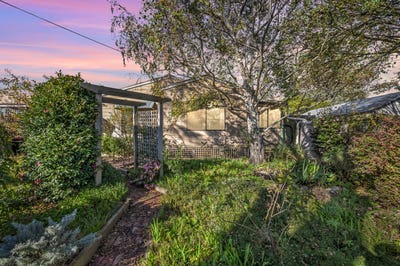 /international/au/2-hazeldean-road-yarragon-vic-151148140/